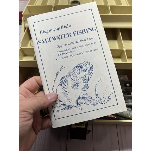 Loaded VINTAGE Plano Tackle Box 4200 2 Tier Fold Out Tray, Salt Water Fishing - Picture 7 of 10